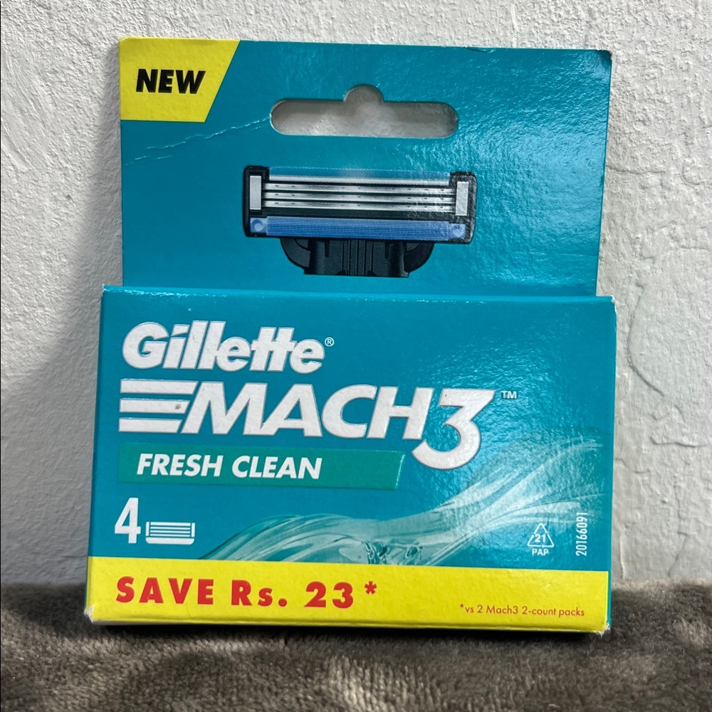 Gillette Mach3 Fresh Clean Razor Blades - Blue